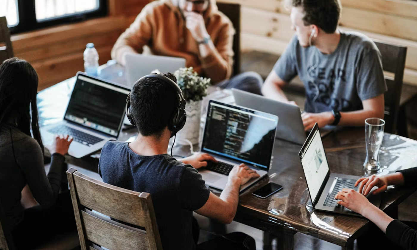 Alternance Développeur Web : 8 raisons de choisir l&rsquo;INCOD